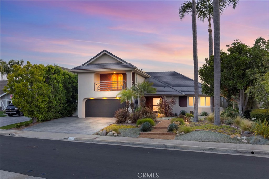 2852 Via Amapola