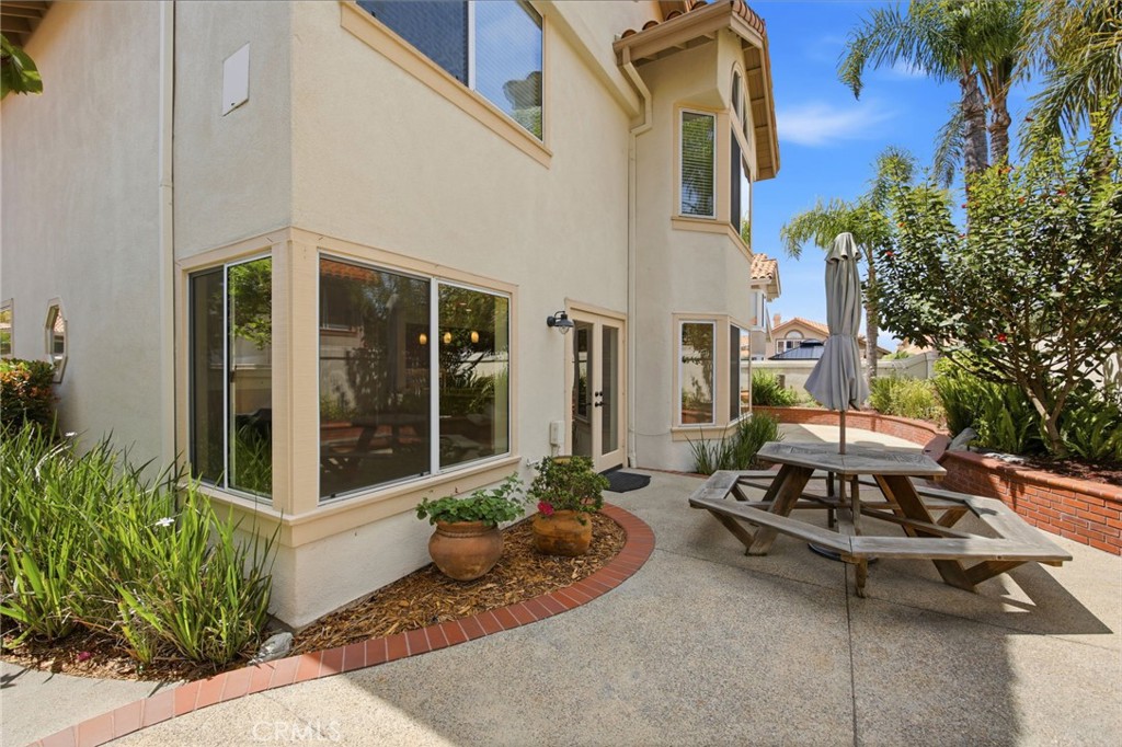 1504 avenida de Nogales 1