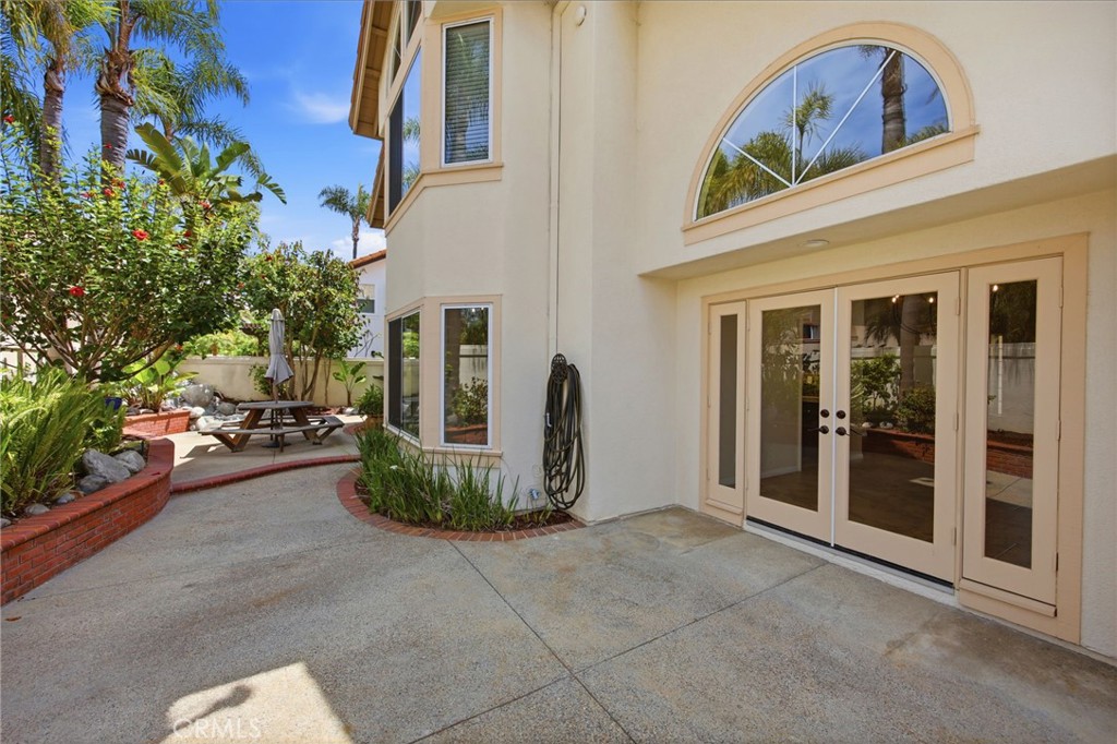 1504 avenida de Nogales 1