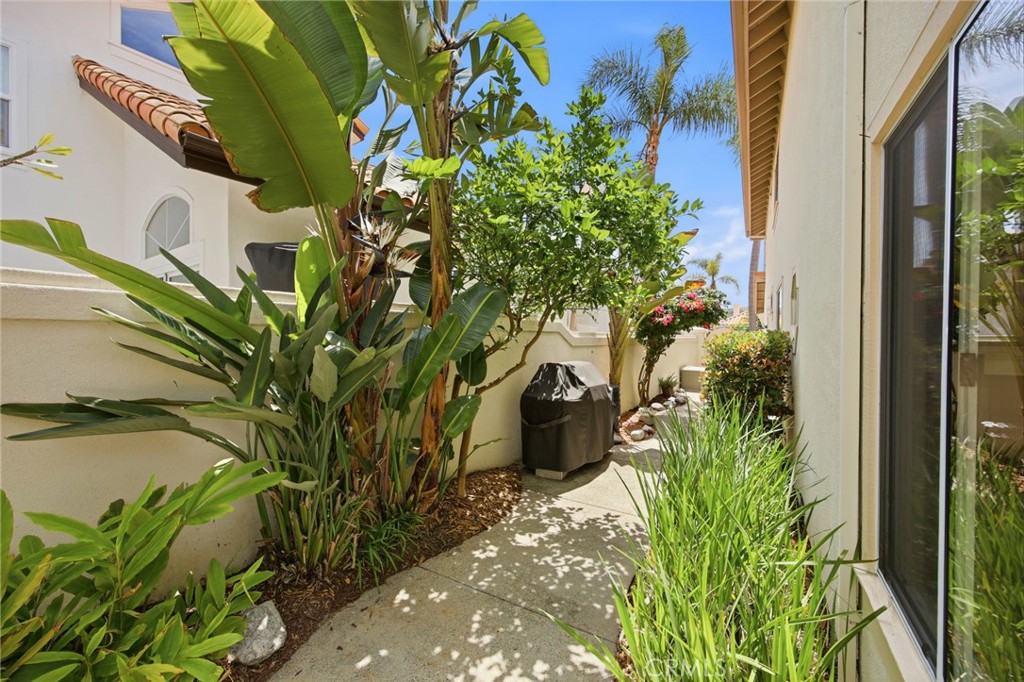 1504 avenida de Nogales 1