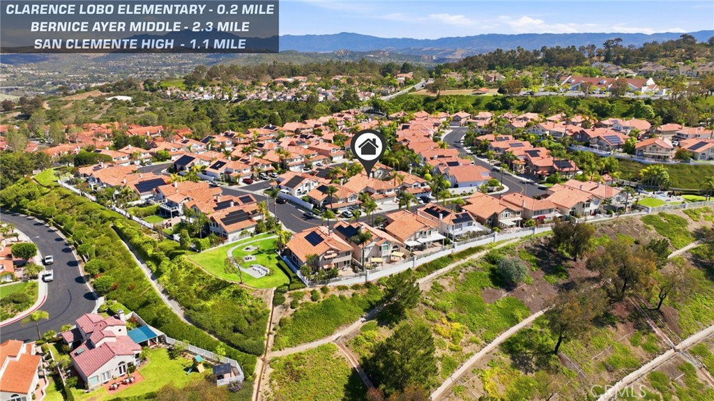 1504 avenida de Nogales 1