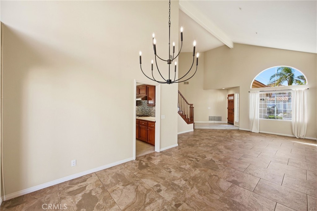 1504 avenida de Nogales 1