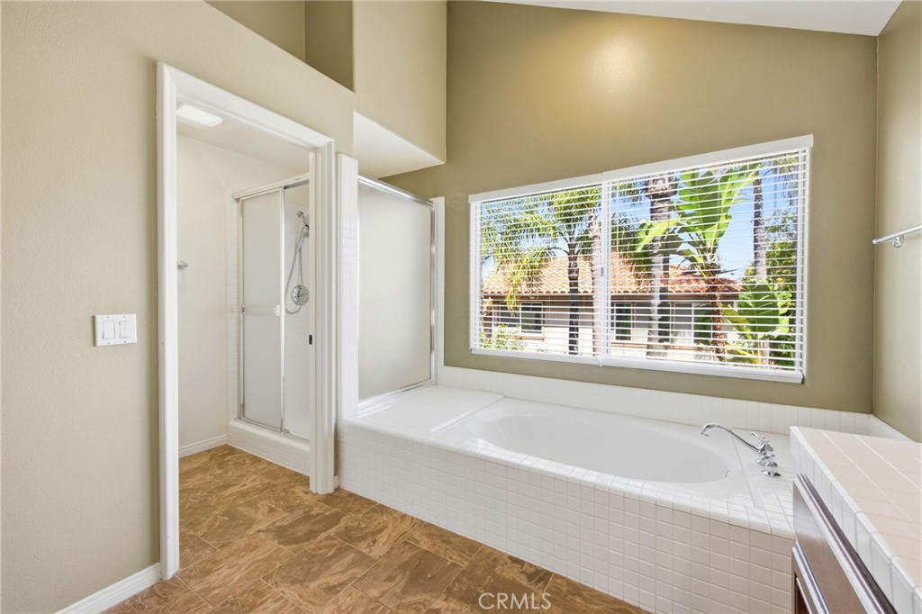 1504 avenida de Nogales 1