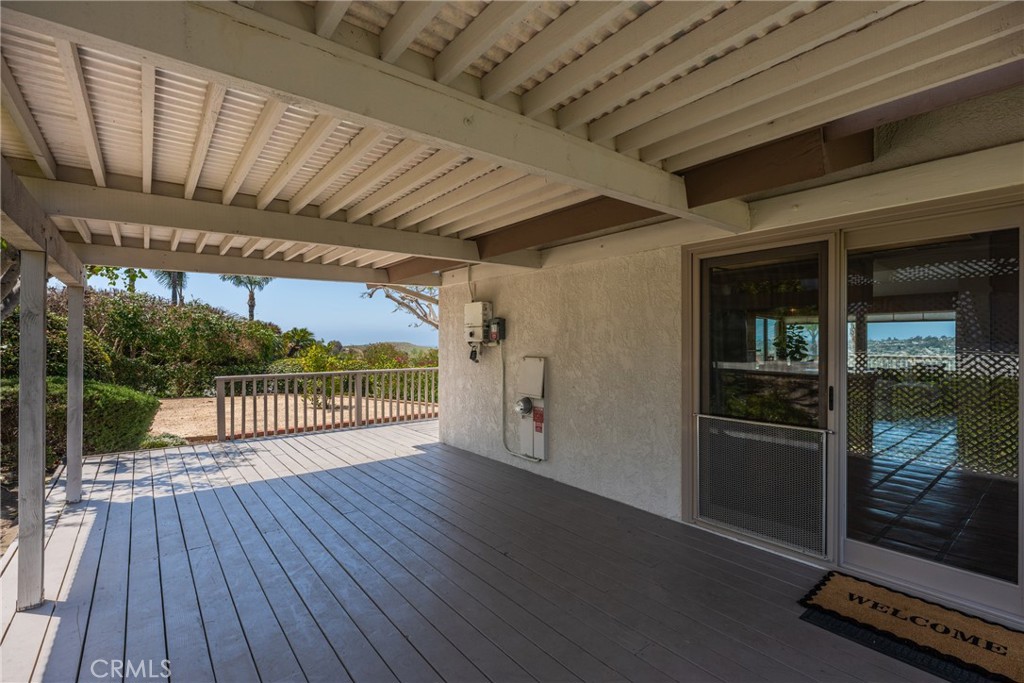 33132 Valle Road