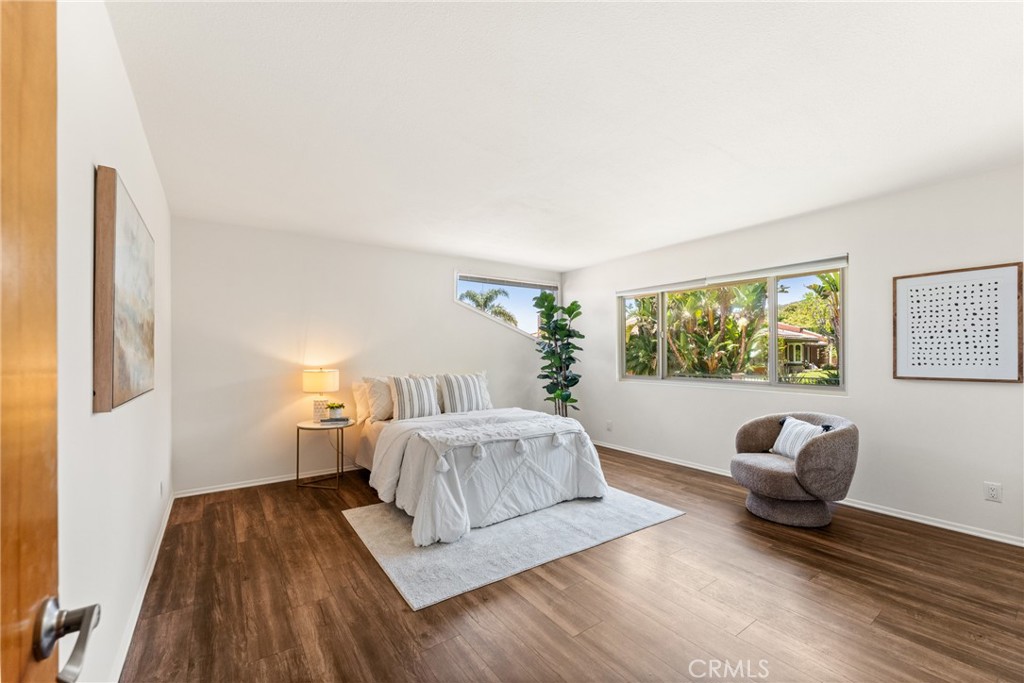 33132 Valle Road