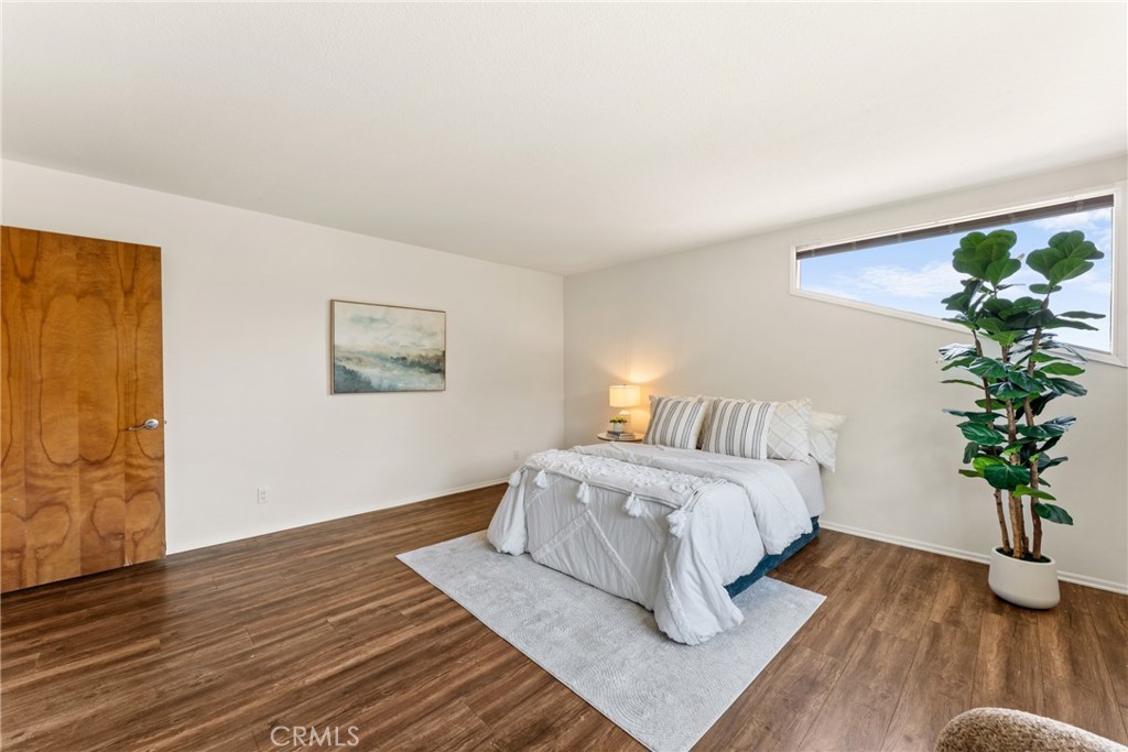 33132 Valle Road