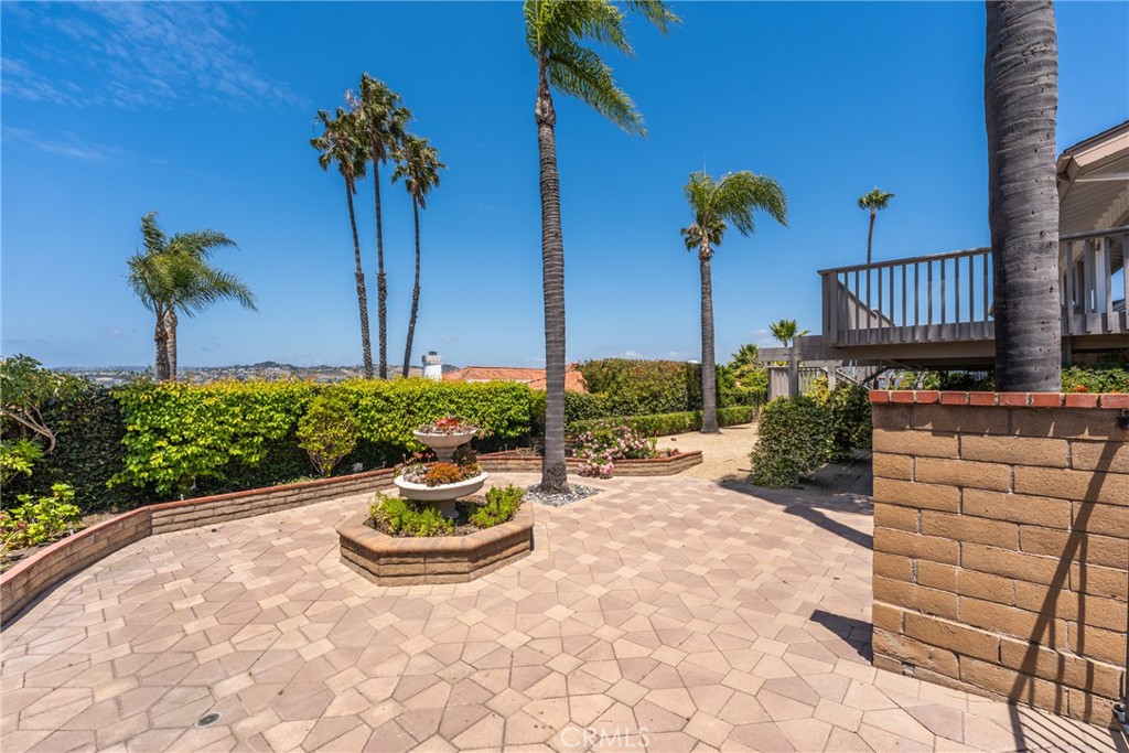 33132 Valle Road