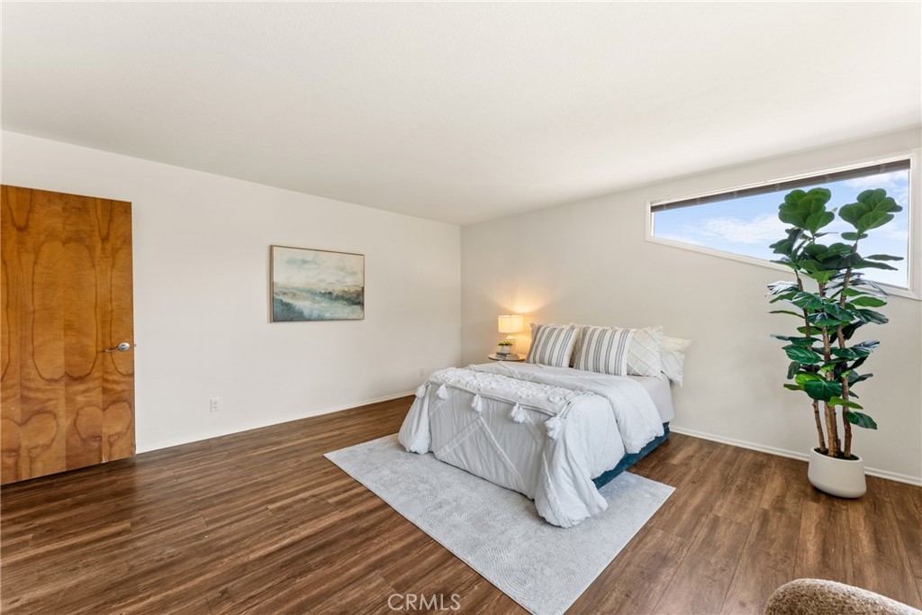 33132 Valle Road