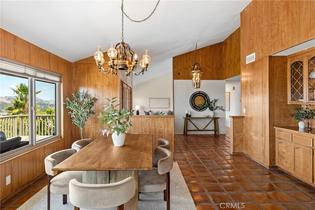 33132 Valle Road
