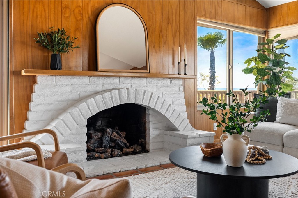 33132 Valle Road