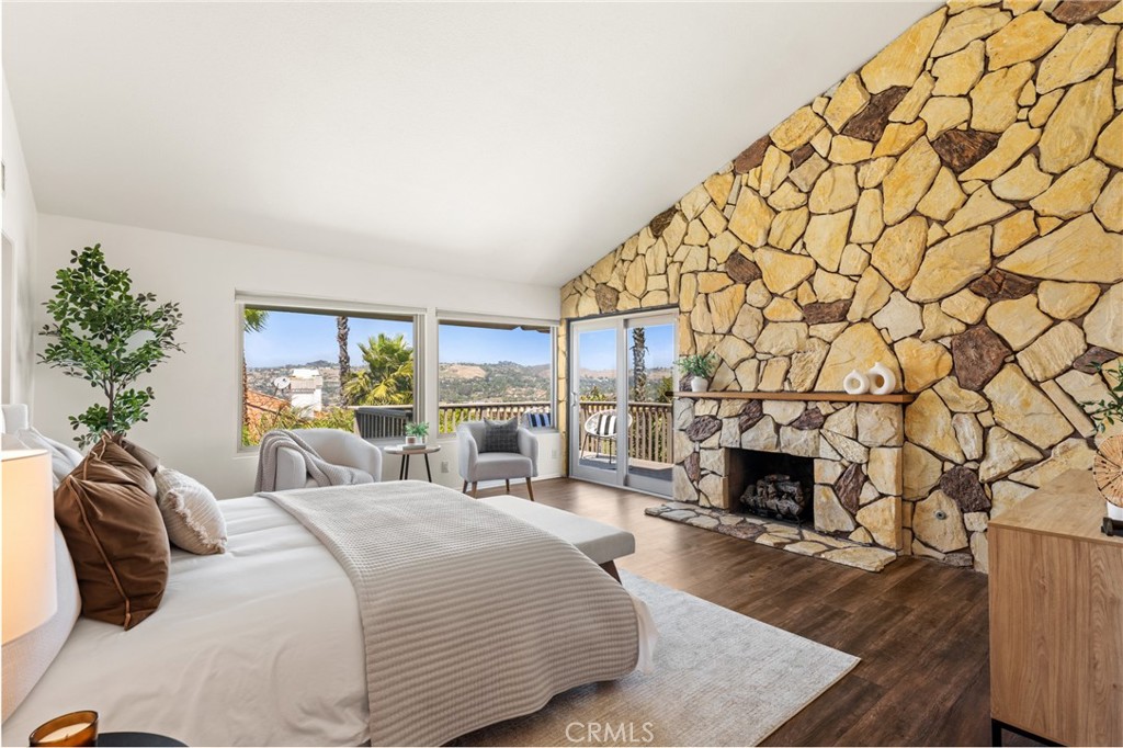 33132 Valle Road