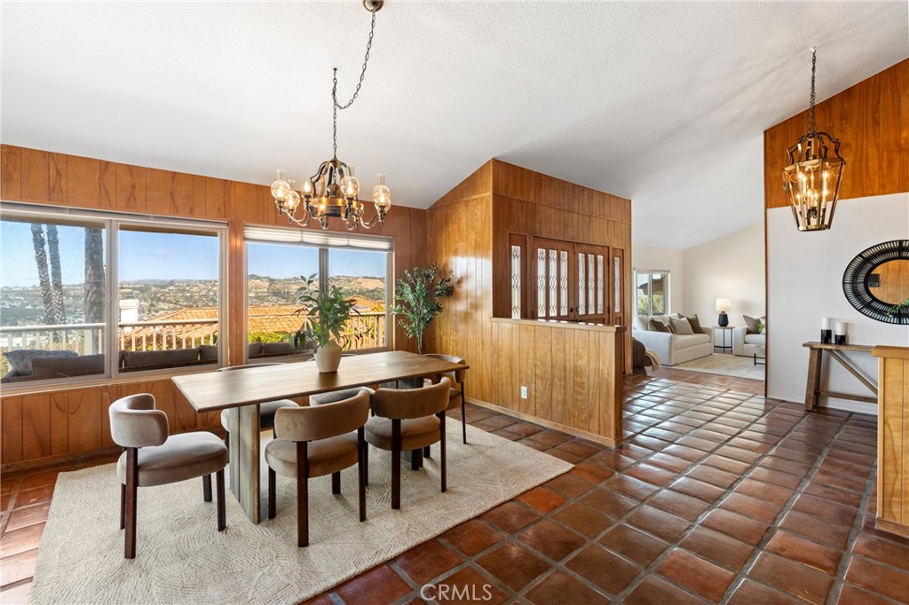 33132 Valle Road