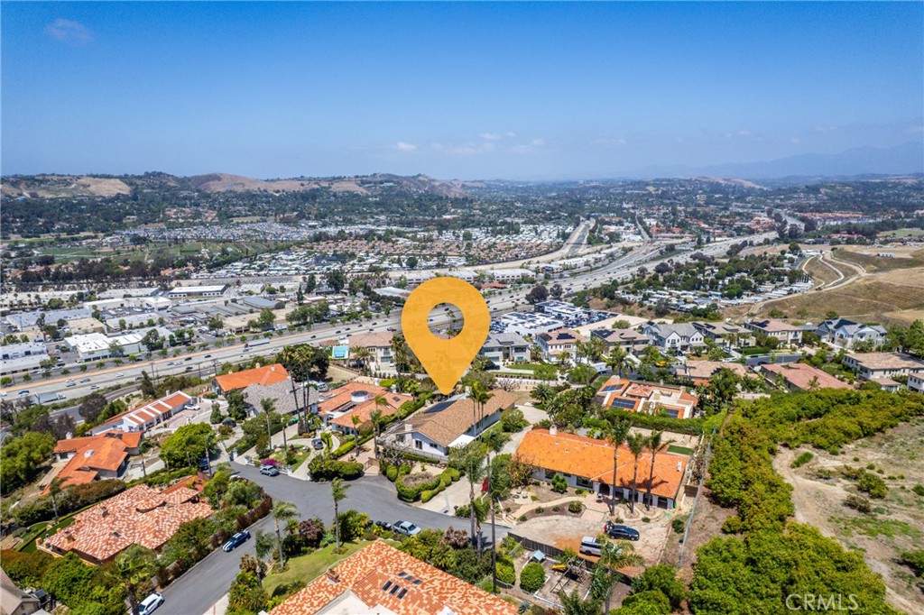 33132 Valle Road