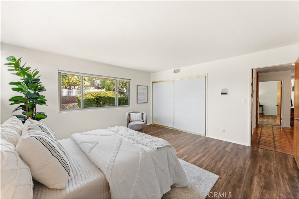 33132 Valle Road