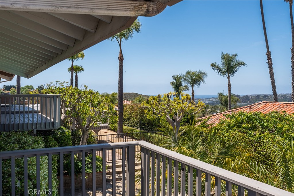 33132 Valle Road
