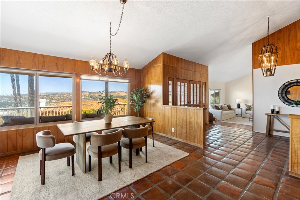 33132 Valle Road