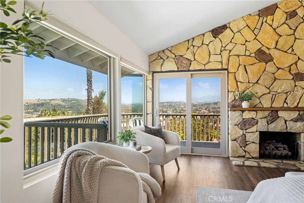 33132 Valle Road