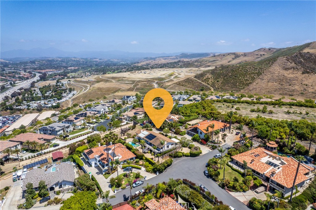 33132 Valle Road