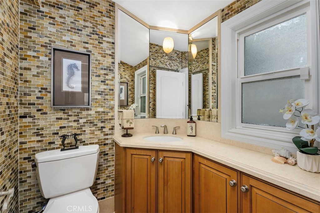 255 W Marquita Unit A 1