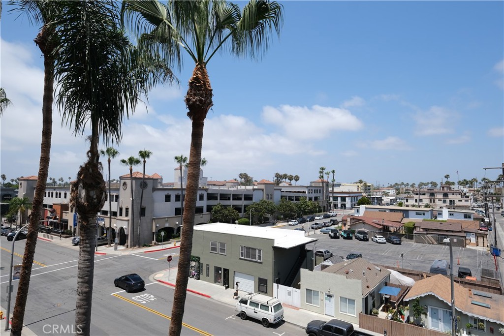 200 Pacific coast Hwy