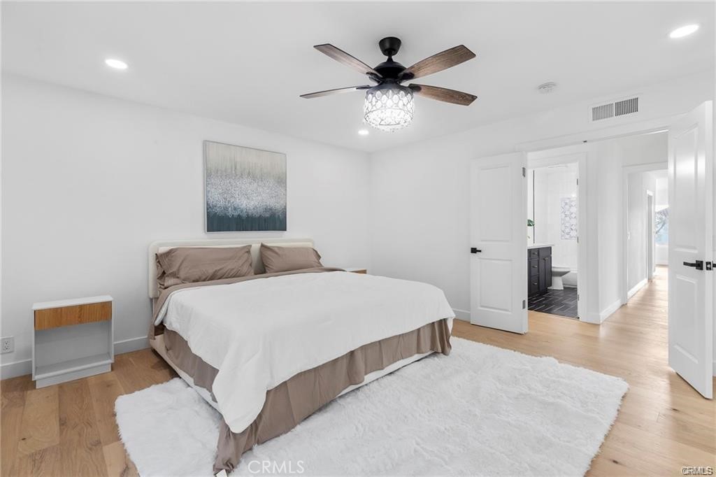 1781 E Warrenton