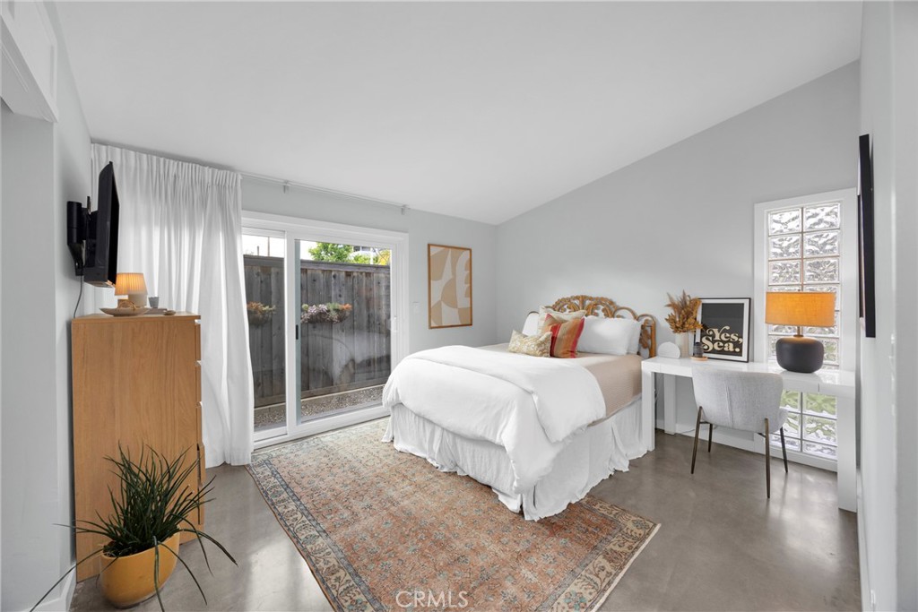 149 Avenida Sierra