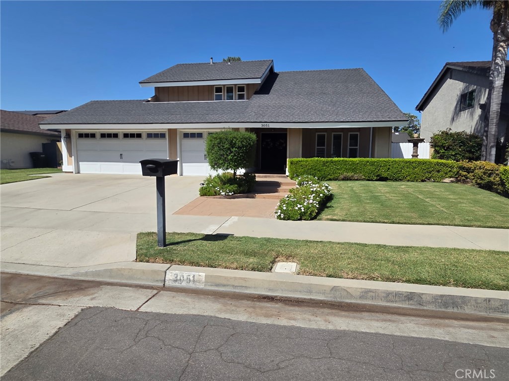 3051 N Woods