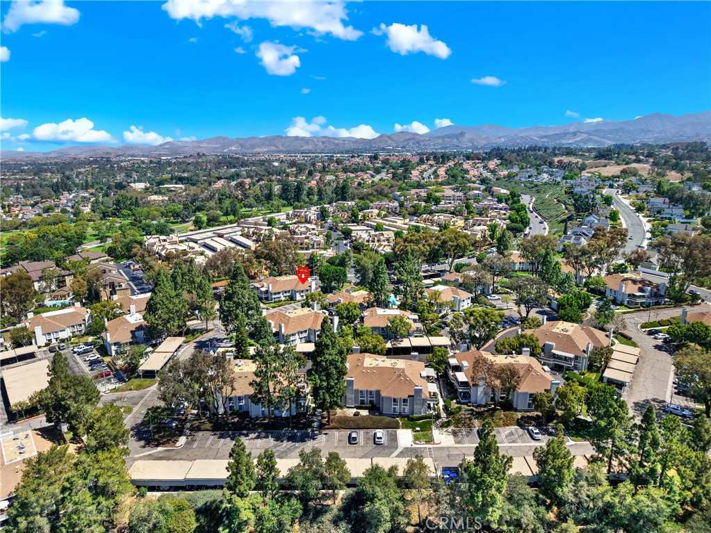22198 Cedar Pointe