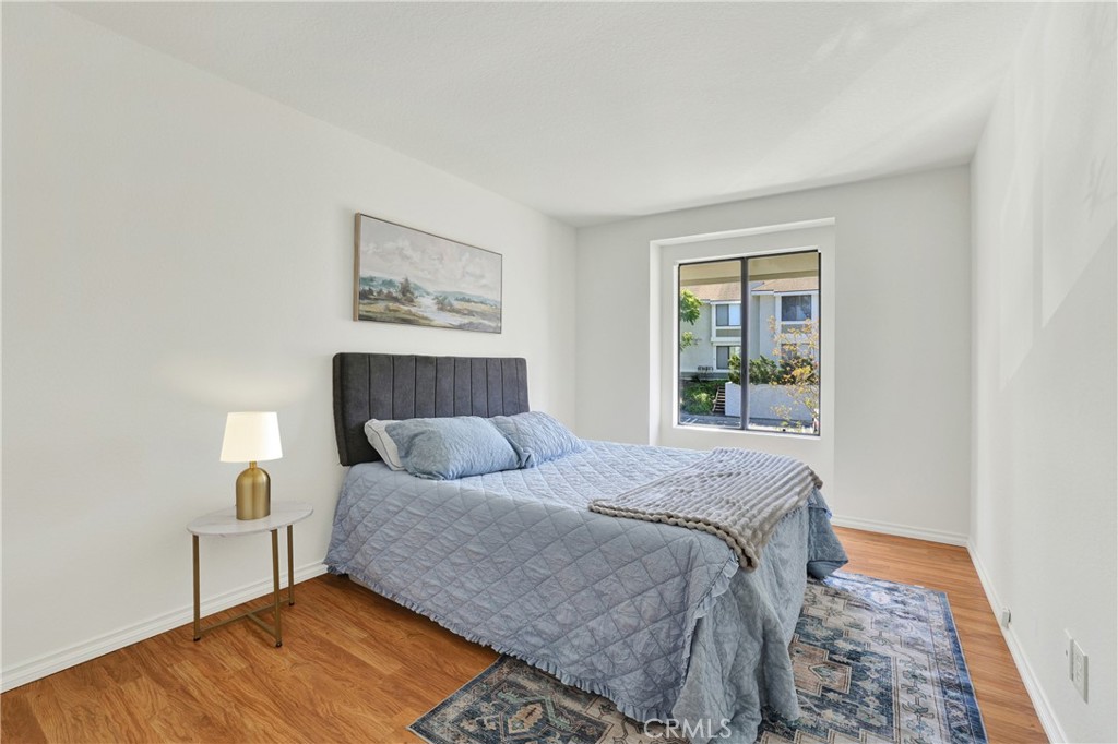 22198 Cedar Pointe