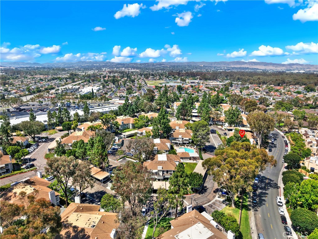 22198 Cedar Pointe