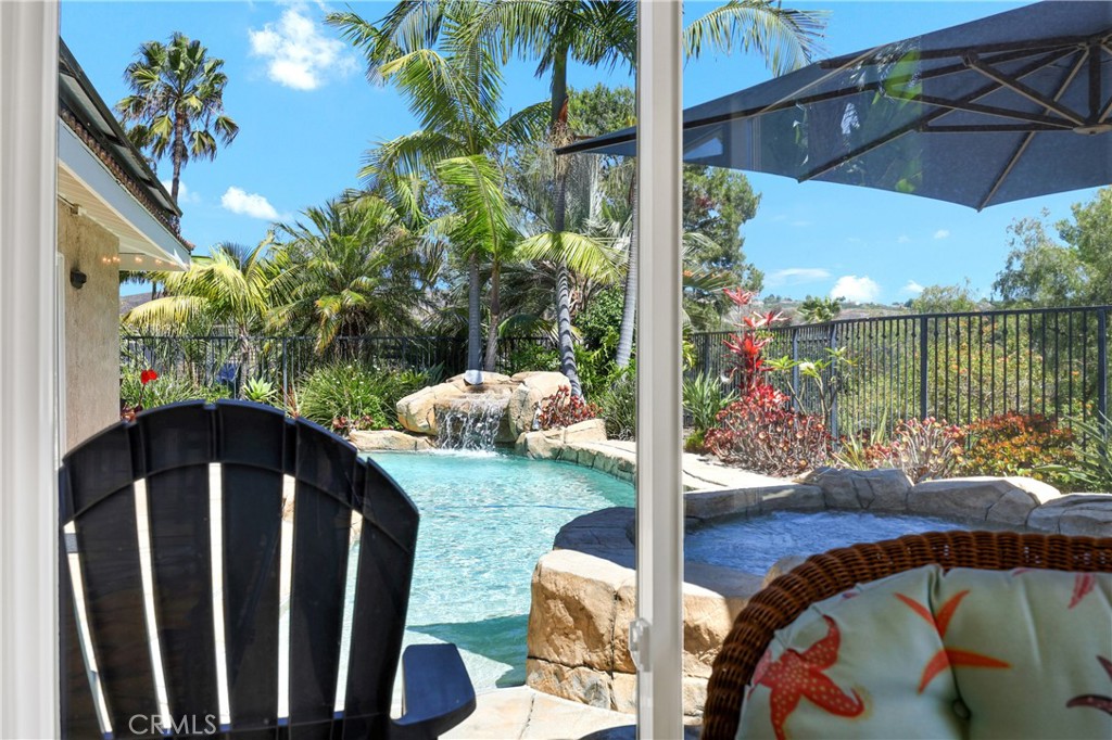 2912 Estancia