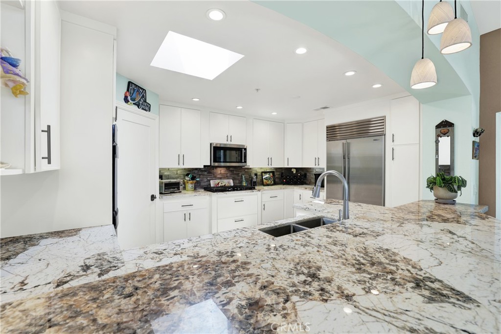 2912 Estancia