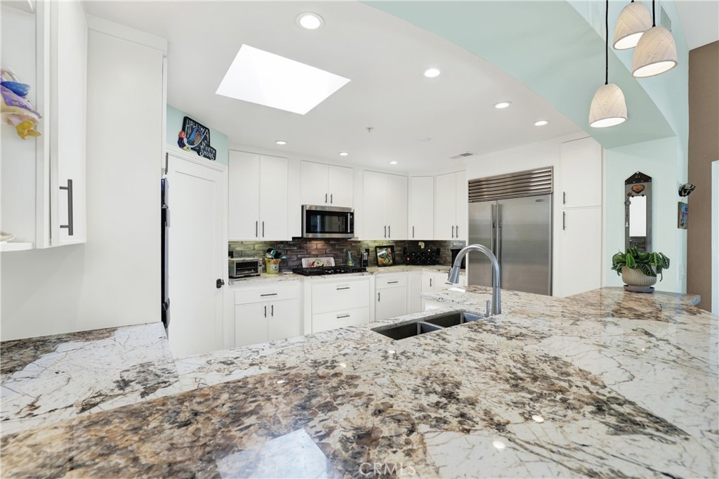 2912 Estancia
