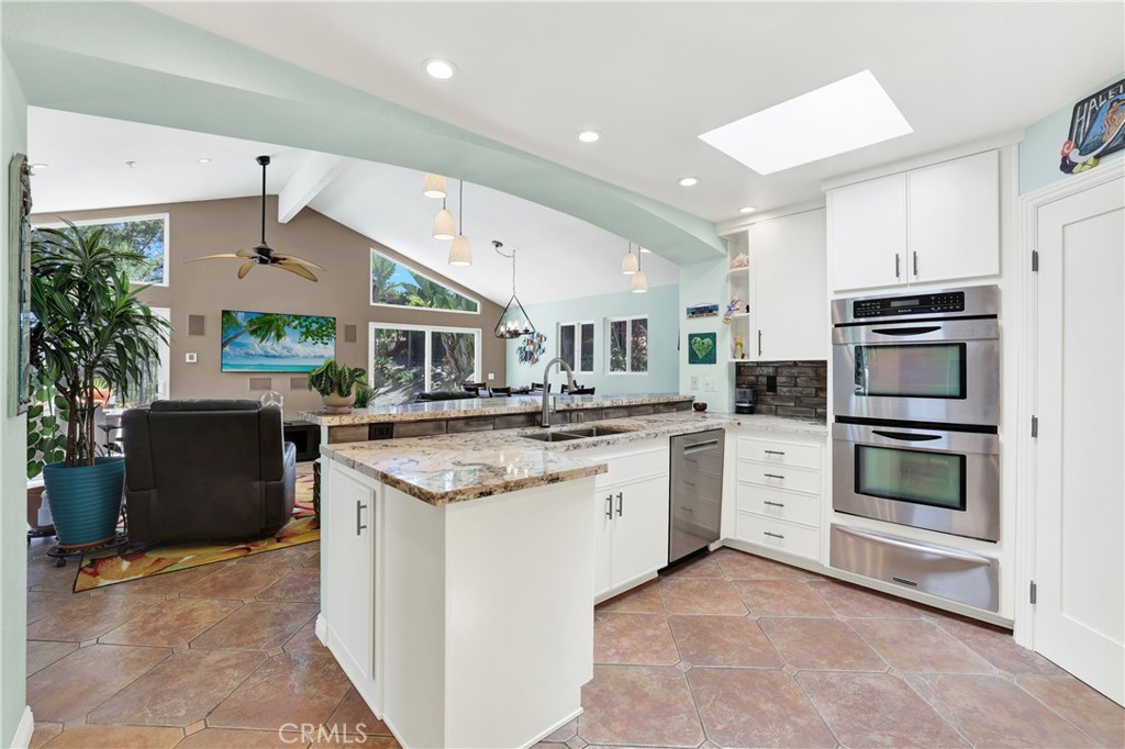2912 Estancia