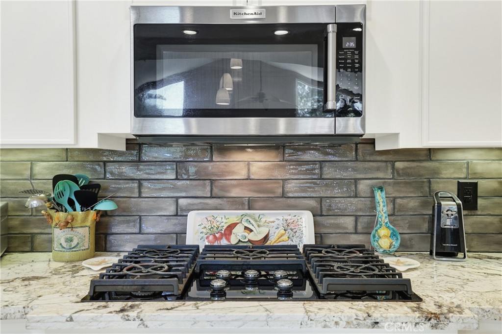 2912 Estancia