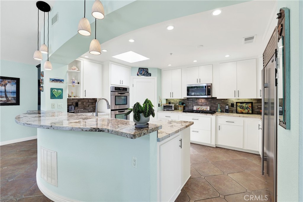 2912 Estancia