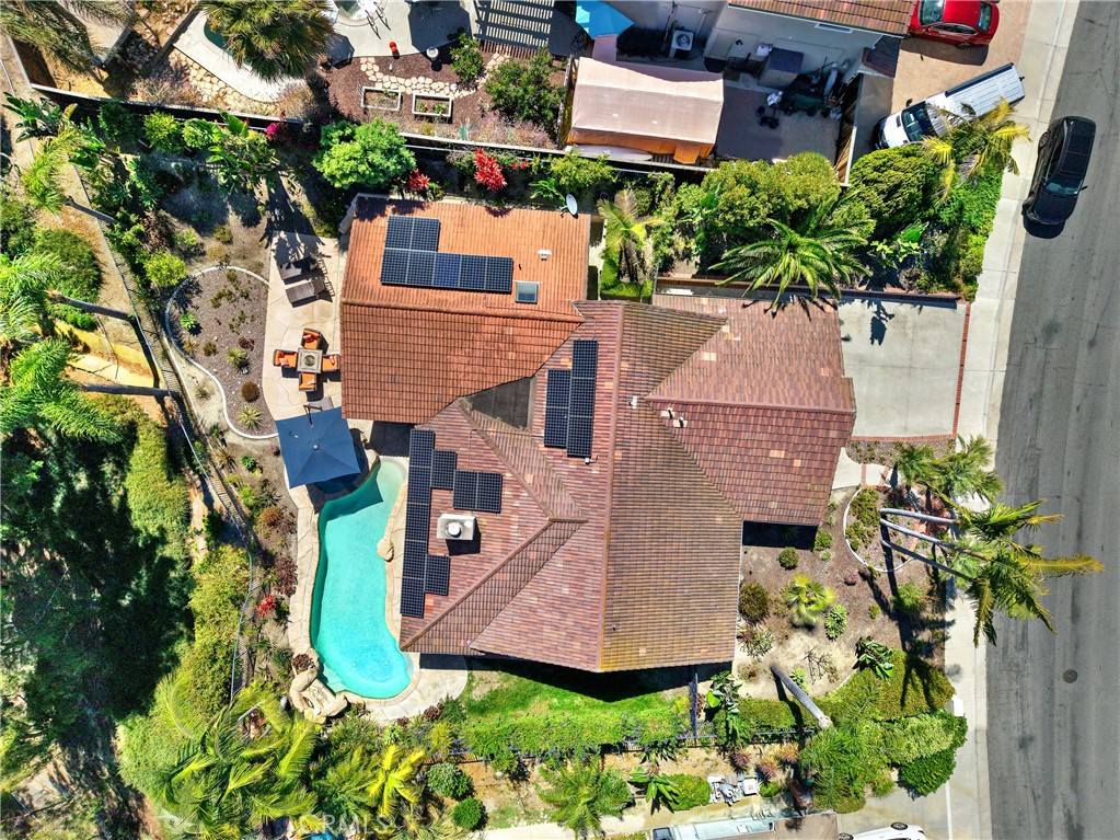 2912 Estancia