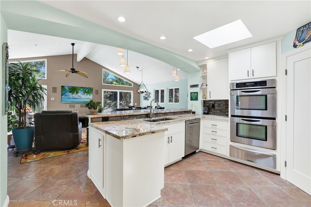 2912 Estancia