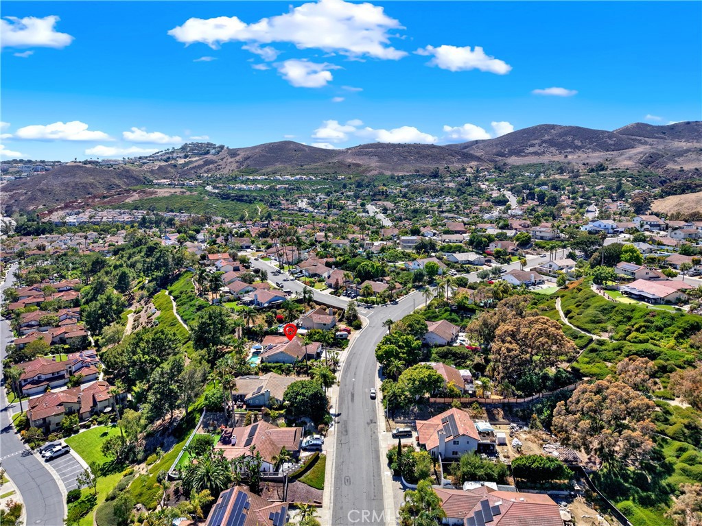 2912 Estancia