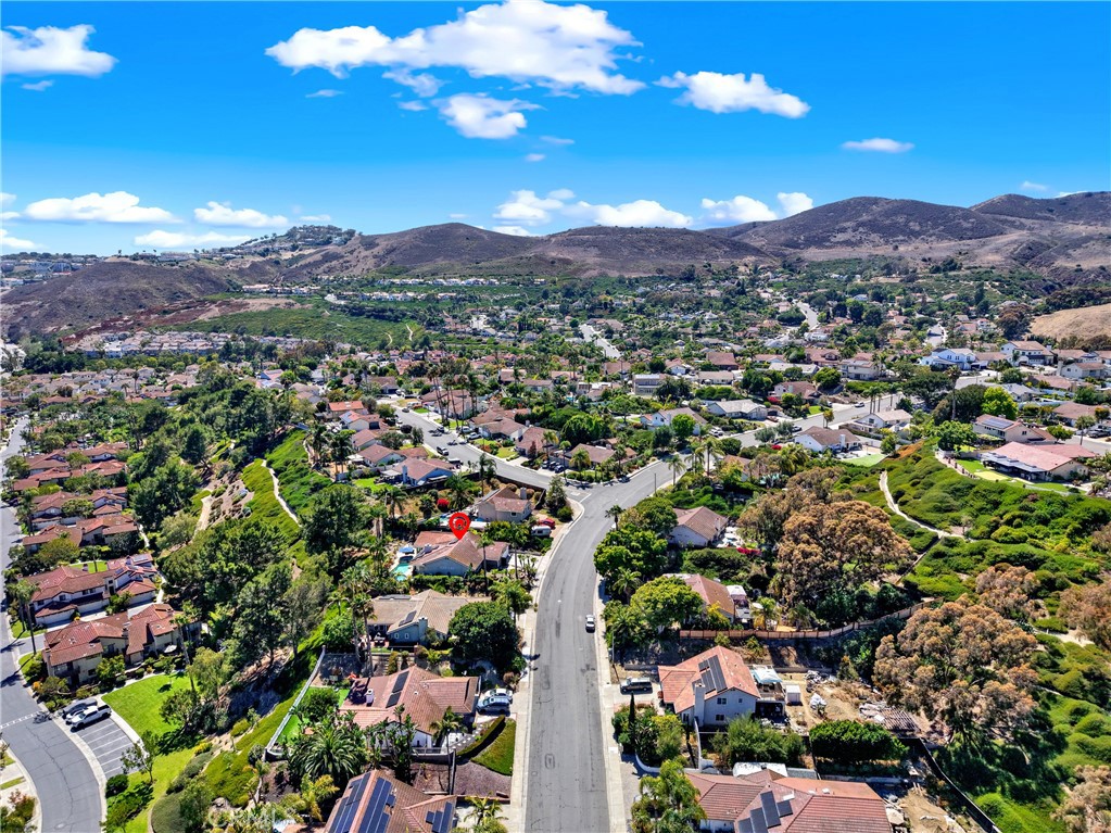 2912 Estancia