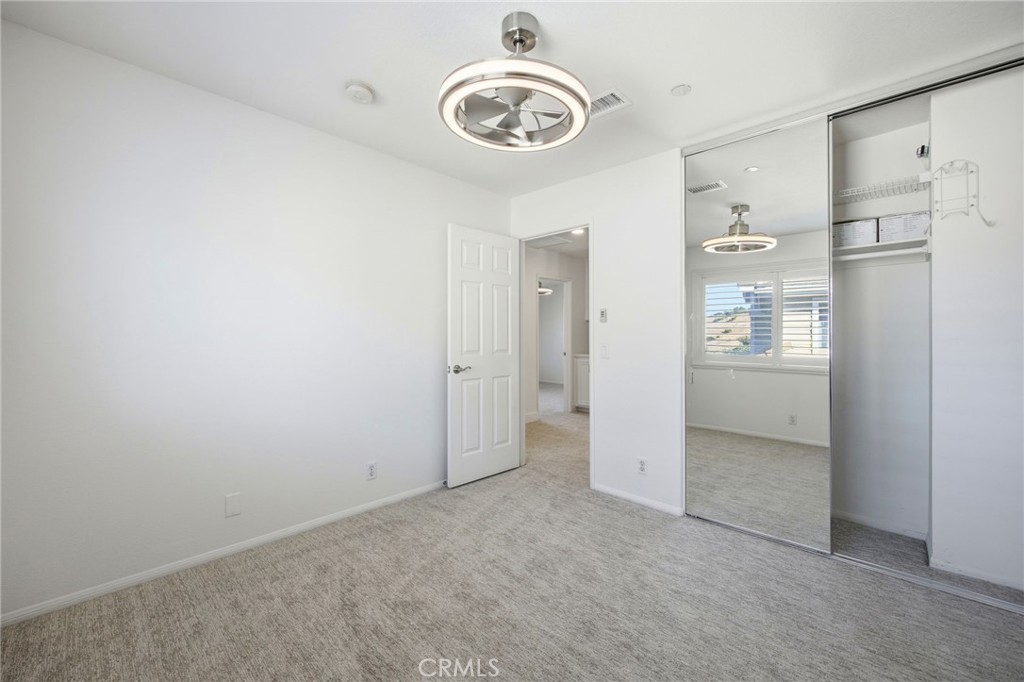 733 Avenida Azor