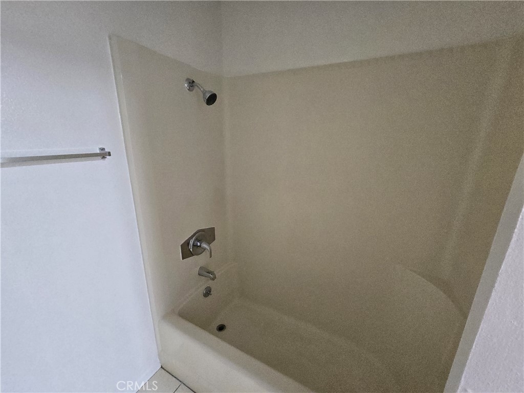2501 W Sunflower F4