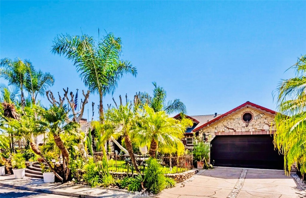 115 Via Ensueno
