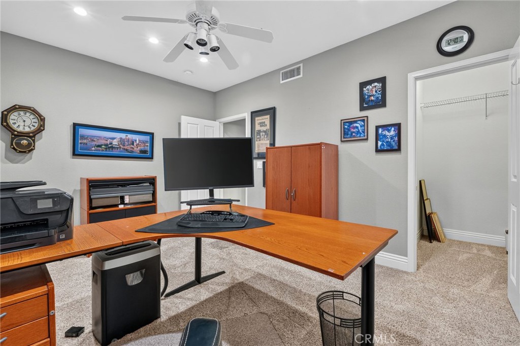 22681 Oakgrove 127