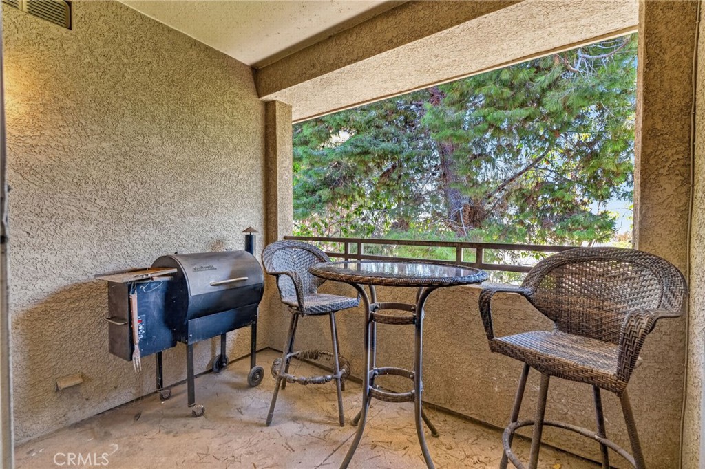 22681 Oakgrove 127