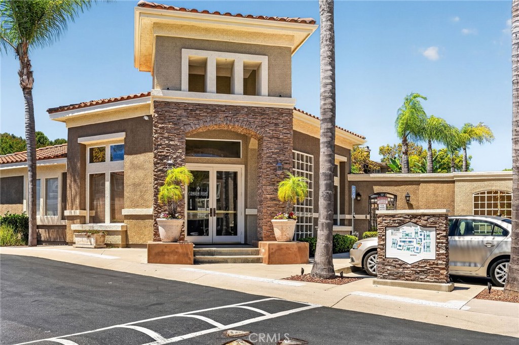22681 Oakgrove 127