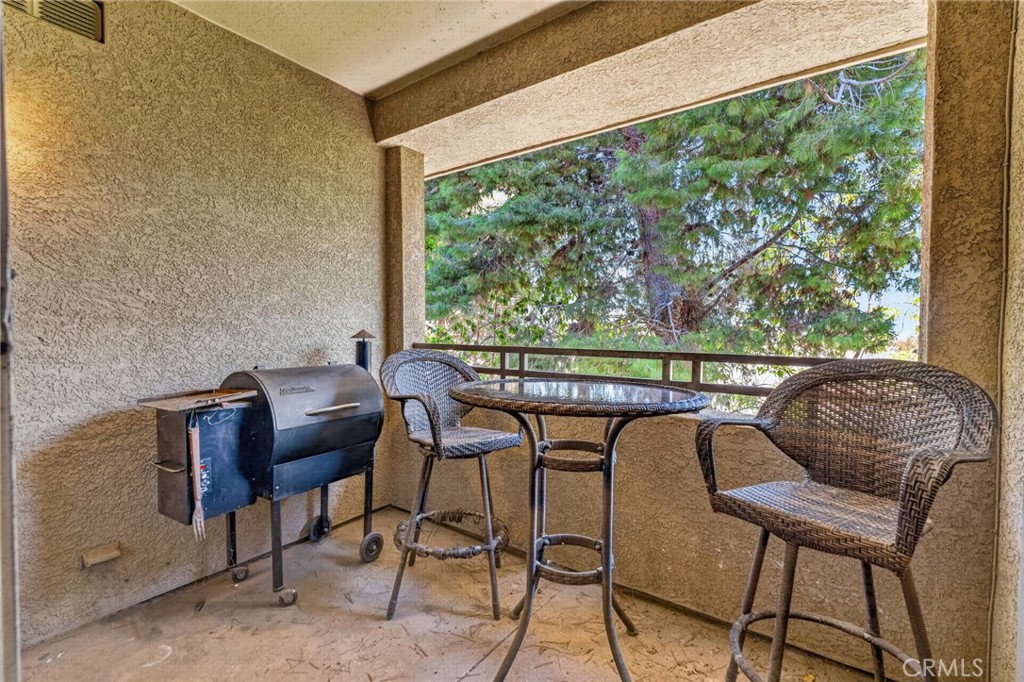 22681 Oakgrove 127