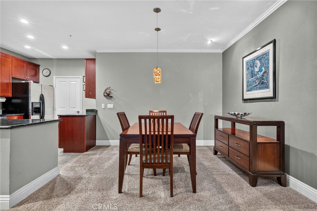 22681 Oakgrove 127