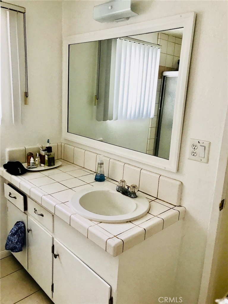 26755 Avenida Las Palmas