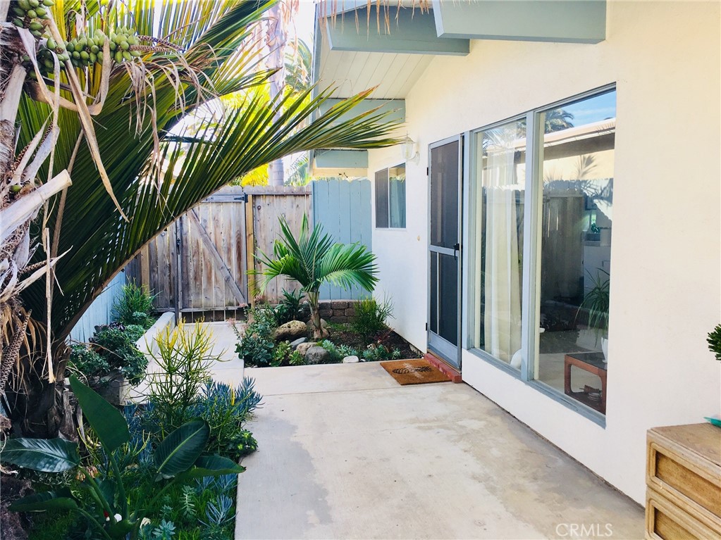 26755 Avenida Las Palmas
